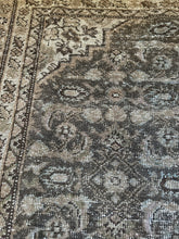 Load image into Gallery viewer, Vintage Tabriz 6’4” x 9’7”