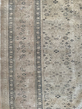 Load image into Gallery viewer, Vintage Kayseri 8’10” x 12’7”