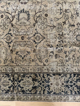 Load image into Gallery viewer, Vintage Turkish 8’3” x 10’8”