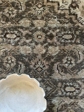 Load image into Gallery viewer, Vintage Tabriz 6’4” x 9’7”