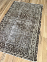 Load image into Gallery viewer, Antique Malayer 3’11” x 6’3”