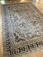 Load image into Gallery viewer, Antique Mahal 7’4” x 10’6”