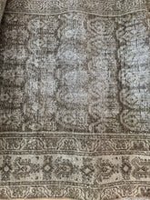 Load image into Gallery viewer, Antique Malayer 3’1” x 12’8”