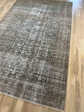 Load image into Gallery viewer, Antique Malayer 5’6” x 8’11”