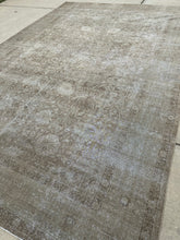 Load image into Gallery viewer, Antique Tabriz 11’3” x 16’7”