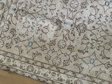 Load image into Gallery viewer, Vintage Turkish 3’1” x 6’6”