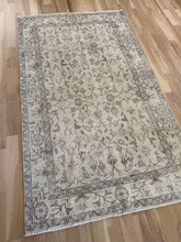 Load image into Gallery viewer, Vintage Turkish 3’11” x 6’8”