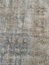 Load image into Gallery viewer, Vintage Turkish 7’3” x 9’9”