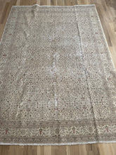 Load image into Gallery viewer, Vintage Kayseri 6’7” x 9’3”