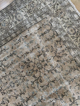 Load image into Gallery viewer, Vintage Turkish 7’6” x 11’3”