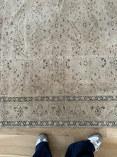 Load image into Gallery viewer, Vintage Kayseri 7’8” x 11’9”