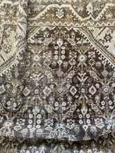 Load image into Gallery viewer, Vintage Mahal 3’3” x 10’2”