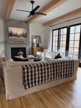 Load image into Gallery viewer, Vintage Kilim 5’3” x 9’