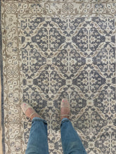 Load image into Gallery viewer, Vintage Turkish 3’10” x 6’9”