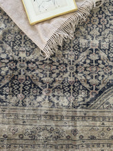 Load image into Gallery viewer, Antique Mahal 7’10” x 10’’8”