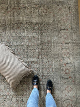 Load image into Gallery viewer, Antique Tabriz 9’ x 12’1”