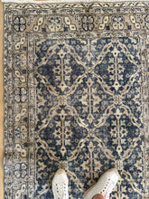 Load image into Gallery viewer, Vintage Turkish 3’6”x 6’9”