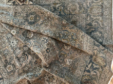 Load image into Gallery viewer, Antique Mahal 7’9” x 10’9”