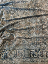 Load image into Gallery viewer, Antique Mahal 7’9” x 10’9”