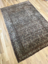 Load image into Gallery viewer, Antique Malayer 4’3” x 6’9”