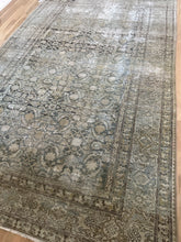 Load image into Gallery viewer, Antique Malayer 6’9” x 10’