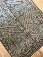 Load image into Gallery viewer, Antique Malayer 3’1” x 9’7”