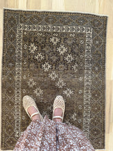 Load image into Gallery viewer, Antique Shiraz 2’9” x 3’7”