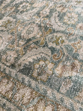 Load image into Gallery viewer, Antique Malayer 5’3” x 6’7”