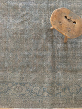 Load image into Gallery viewer, Antique Tabriz 9’5” x 14’2”