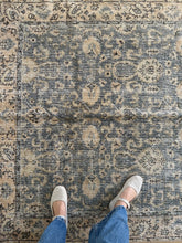 Load image into Gallery viewer, Vintage Turkish 4’8” x 7’5”