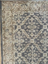 Load image into Gallery viewer, Vintage Turkish 3’10” x 6’9”