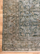 Load image into Gallery viewer, Antique Malayer 5’3” x 6’7”
