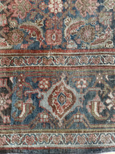 Load image into Gallery viewer, Antique Bidjar 4’10” x 7’3”