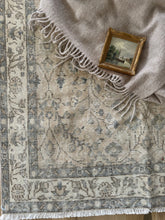 Load image into Gallery viewer, Vintage Turkish 3’9” x 6’9”