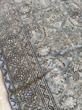 Load image into Gallery viewer, Antique Malayer 4’2” x 6’3”