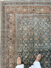 Load image into Gallery viewer, Vintage Tabriz 6’11” x 9’10”