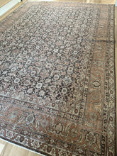 Load image into Gallery viewer, Antique Oushak 8’6” x 12’1”