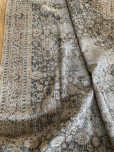 Load image into Gallery viewer, Vintage Oushak 8’9” x 12’1”