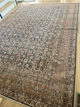 Load image into Gallery viewer, Antique Oushak 8’6” x 12’1”