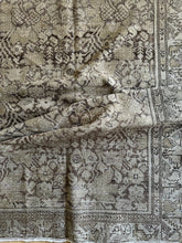 Load image into Gallery viewer, Antique Malayer 4’1” x 5’10”