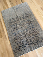 Load image into Gallery viewer, Antique Malayer 2’9” x 4’3”
