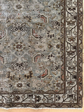 Load image into Gallery viewer, Antique Malayer 3’ x 15’6”