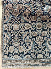 Load image into Gallery viewer, Vintage Malayer 2’11” x 12’