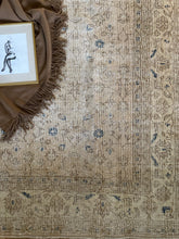 Load image into Gallery viewer, Vintage Turkish 8’2” x 12’3”