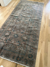 Load image into Gallery viewer, Vintage Persian 4’1” x 9’3”