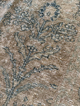 Load image into Gallery viewer, Antique Tabriz 7’8” x 10’7”