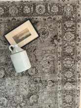 Load image into Gallery viewer, Antique Tabriz 4’3” x 5’9”