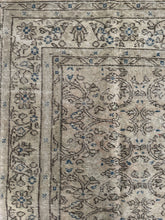 Load image into Gallery viewer, Vintage Turkish 7’2” x 9’8”