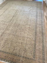 Load image into Gallery viewer, Vintage Kayseri 8’10” x 12’7”