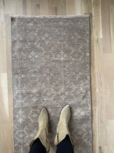 Load image into Gallery viewer, Vintage Turkish 2’5” x 7’8”